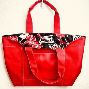 Lancôme - Stylish Red Tote Bag